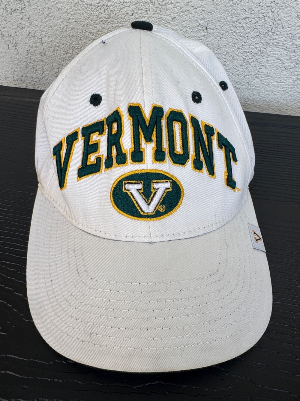 Vintage white dad hat Vermont Velcro adjustable back